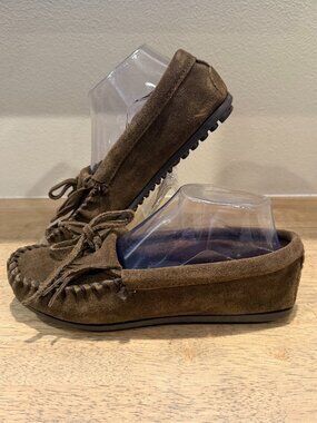 Minnetonka Green Suede Leather Moccasins Shoes Women’s Size 6